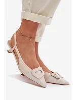 Dámské sandály na nízkém podpatku s ozdobným detailem Béžové Camira