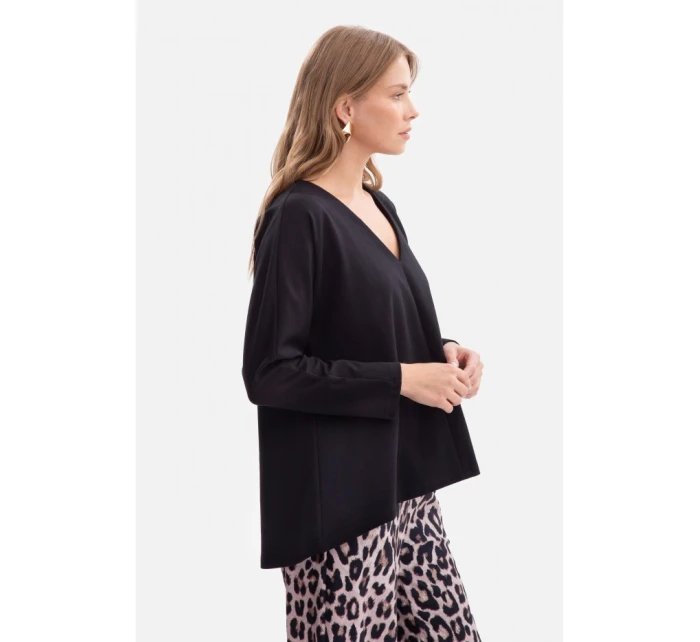 B304 Pletený svetr s výstřihem do V - černý B304 Pletený svetr s výstřihem do V - černý