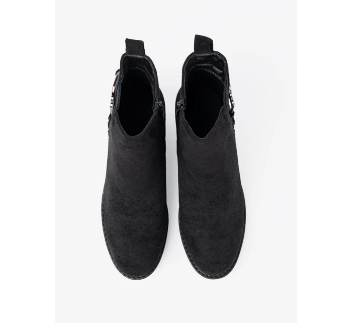 Praktické dámské černé kotníčkové boty na klínku Praktické dámské černé kotníčkové boty na klínku