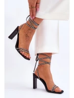 Elegantní vázané sandály s kamínky černé Nessy Elegantní vázané sandály s kamínky černé Nessy