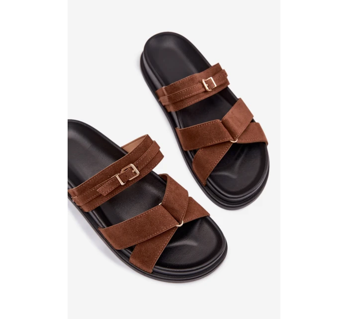 Dámské pantofle s pásky a zlatým sponou Hnědé model 21954730 - Boto