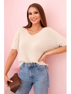 Dámský svetr z měkkého model 21291597 s výstřihem do V krátkým rukávem béžový - K-Fashion
