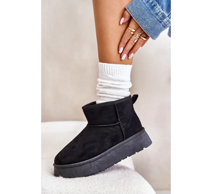 Nízké dámské sněhule na platformě zateplené kožíškem černé Saldren Nízké dámské sněhule na platformě zateplené kožíškem černé Saldren