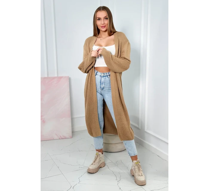 Dlouhý svetr s velbloudím vzorem Dlouhý svetr s velbloudím vzorem