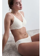 Body Make-Up Illusion Lace Highleg Tai - ECRU WHITE - TRIUMPH ECRU WHITE - TRIUMPH Body Make-Up Illusion Lace Highleg Tai - ECRU WHITE - TRIUMPH ECRU WHITE - TRIUMPH