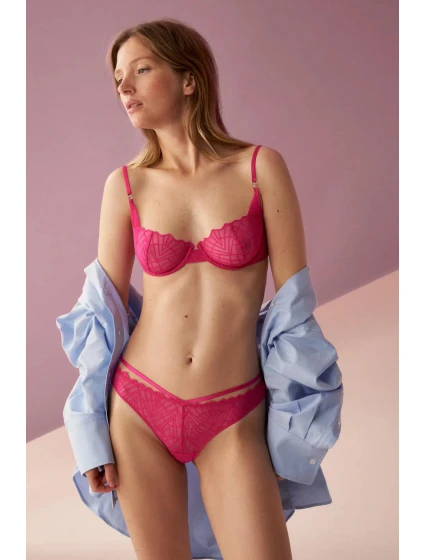 That Night In Vegas String - FLASHY PINK - TRIUMPH FLASHY PINK - TRIUMPH