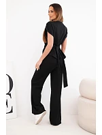 Dámský komplet z měkkého úpletu s halenkou s krátkým rukávem a kalhotami se širokými nohavicemi černý