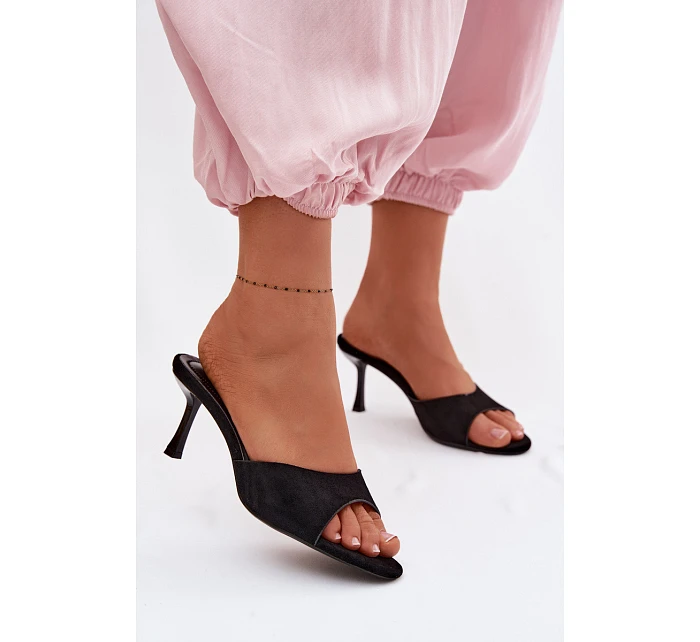 Sandály z imitace semiše na podpatku Černé Melissea