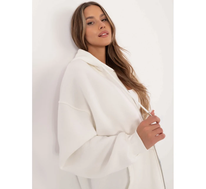 Halenka CLM BL 1044 1.96 ecru