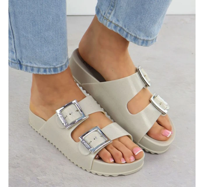 Zaxy RR285056 W INT2135B žabky