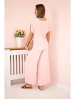 Viskózový komplet plisovaná halenka + kalhoty pudrově růžová Viskózový komplet plisovaná halenka + kalhoty pudrově růžová