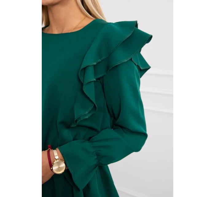 Šaty se model 20753767 volány tmavě zelené - K-Fashion
