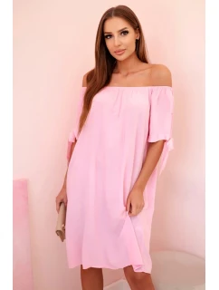 Dámské viskózové šaty s vázáním na  růžové model 21049958 - K-Fashion