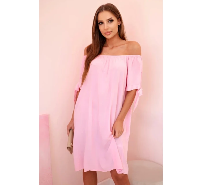 Dámské viskózové šaty s vázáním na  růžové model 21049958 - K-Fashion