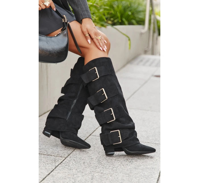 Dámské kozačky na sloupkovém podpatku s ohrnovaným svrškem a zlatými přezkami Isavelle – černé