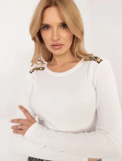 Halenka  model 202789 Relevance