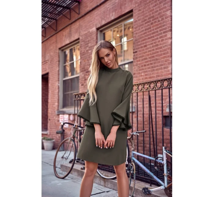 M698 Šaty áčkového střihu s andělskými rukávy - khaki barva