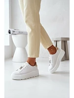 Kožené dámské tenisky na platformě s přezkou Vinceza 39973 Bílé Kožené dámské tenisky na platformě s přezkou Vinceza 39973 Bílé