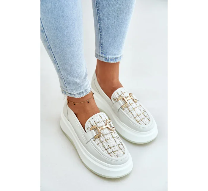 Kožené Dámské Mokasíny Na Platformě Se Zlatou Ozdobou Vinceza Světle Béžové Kožené Dámské Mokasíny Na Platformě Se Zlatou Ozdobou Vinceza Světle Béžové