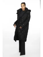 Černá dlouhá prošívaná zimní bunda s kapucí model 21247590 - Ann Gissy