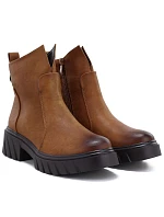 Dámské zateplené kotníkové boty v barvě camel od M. model 22399777 2502 - M. Daszyński Dámské zateplené kotníkové boty v barvě camel od M. model 22399777 2502 - M. Daszyński