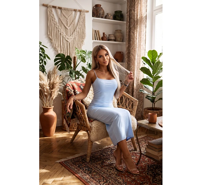 673-2 Midi šaty s tenkými ramínky a jemným leskem - modré