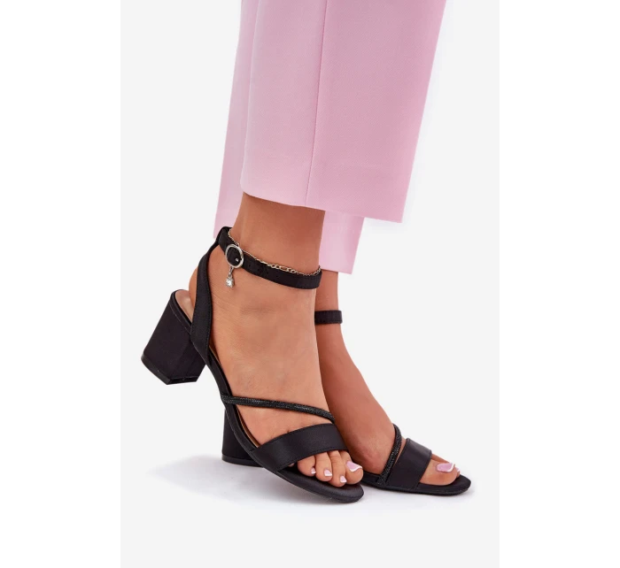 Dámské Sandály Na Podpatku Se Zirkony 20268 Černé Vinceza