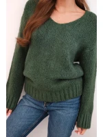 Dámský svetr z měkké pleteniny s výstřihem do V khaki Dámský svetr z měkké pleteniny s výstřihem do V khaki