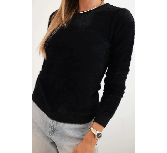Dámský svetr z alpaky s kulatým výstřihem černý