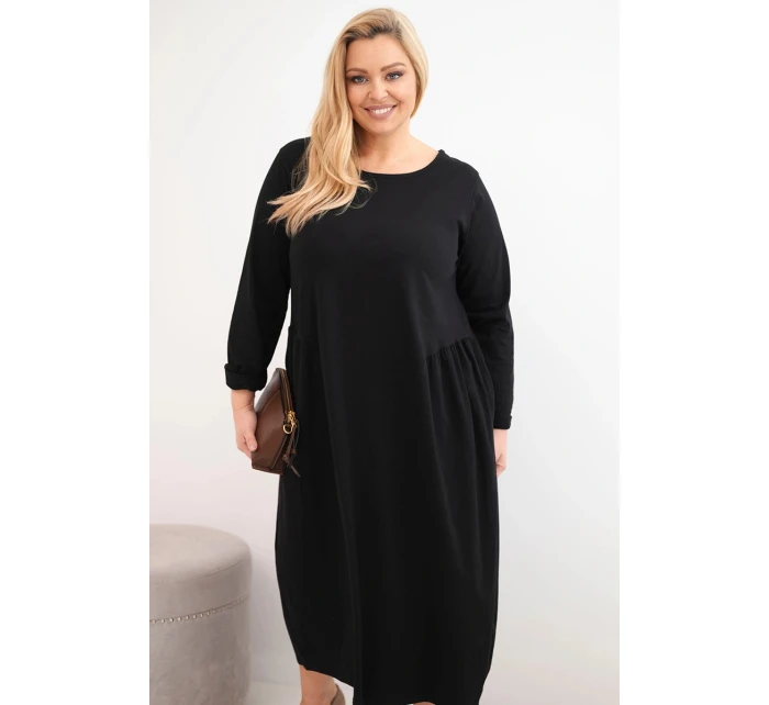 Dámská model 21917149 Plus Size z bavlny s dlouhým rukávem a nařasením v pase černá - K-Fashion