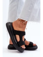 Ozdobené dámské sandály na platformě černé model 21656706 - Boto Ozdobené dámské sandály na platformě černé model 21656706 - Boto