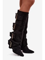 Dámské kozačky na podpatku s lemem a zlatými přezkami semiš černé model 21708844 - Boto