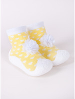Yoclub Dětské dívčí protiskluzové ponožky s gumovou podrážkou OBO-0137G-AA0B žlutá