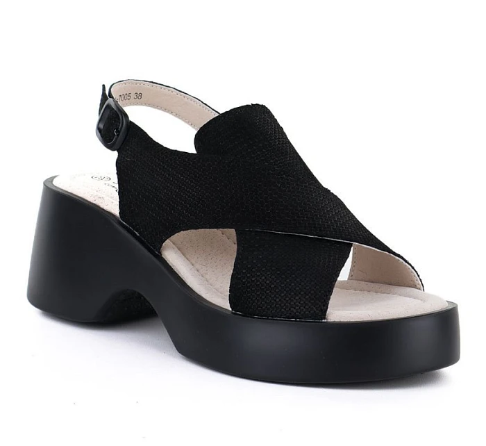 Dámské kožené sandály na platformě černé S.Barski model 22099400
