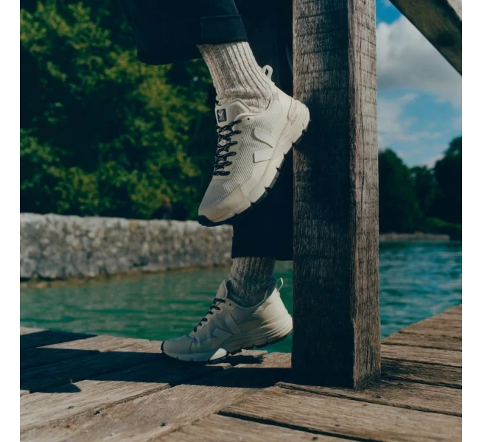 Veja Dekkan Alveomesh W DC1803186A dámské boty Veja Dekkan Alveomesh W DC1803186A dámské boty