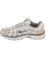 W Bílá 42 model 21386610 - NIKE W Bílá 42 model 21386610 - NIKE