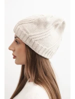 Dámská zimní čepice s vlnou a zdobením z džetů K480 béžová Dámská zimní čepice s vlnou a zdobením z džetů K480 béžová