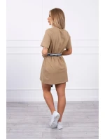 Šaty s ozdobným páskem camel Šaty s ozdobným páskem camel