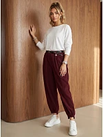 Spodnie damskie bawełniane z paskiem model 22394777 - FashionStreet Spodnie damskie bawełniane z paskiem model 22394777 - FashionStreet