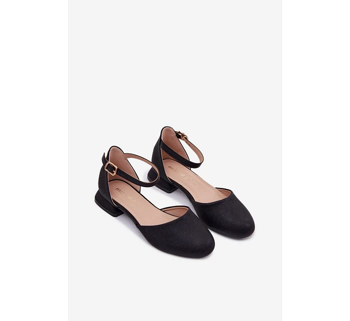 Dětské lesklé sandály na nízkém podpatku Černé Nelly