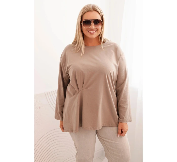 Dámská blůza Plus Size s model 21820427 kapsou a ohrnutým rukávem kiwi - K-Fashion
