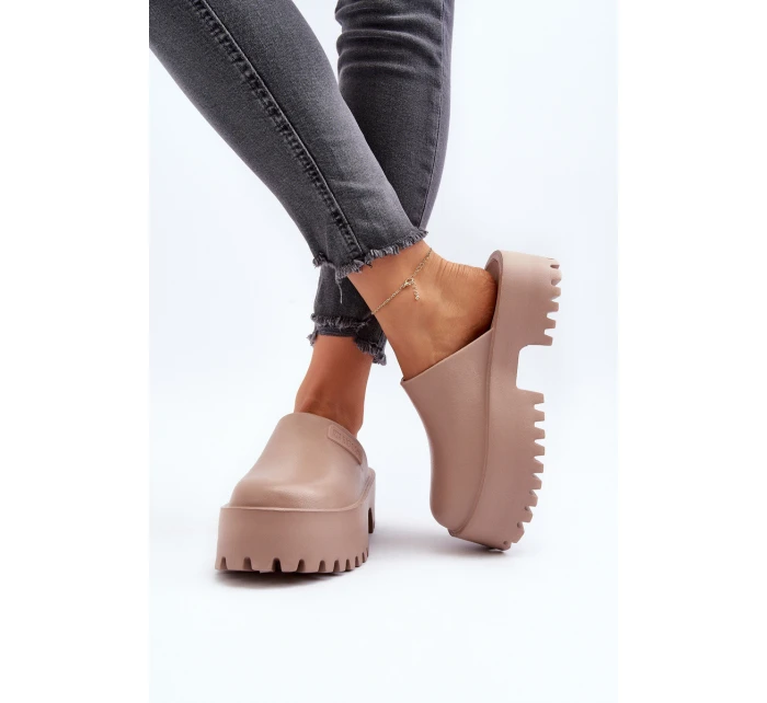 Dámské žabky na masivní podrážce Big Star model 21649446 Bílé - Big Star Shoes Dámské žabky na masivní podrážce Big Star model 21649446 Bílé - Big Star Shoes