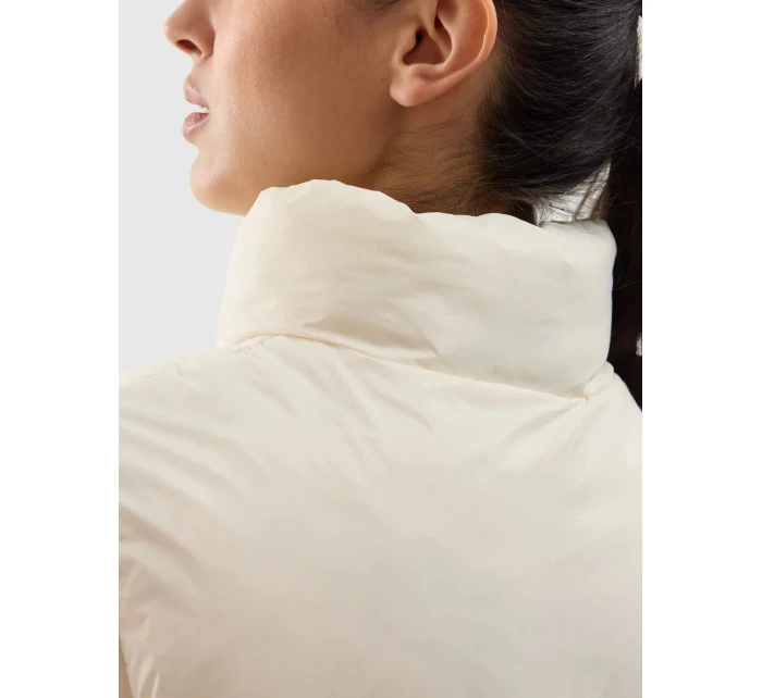 Dámská péřová vesta s výplní ze model 20437802 peří béžová - 4F Dámská péřová vesta s výplní ze model 20437802 peří béžová - 4F