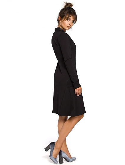 Dámské šaty model 17289622 - BeWear Dámské šaty model 17289622 - BeWear