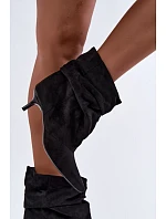 Černé slip-on kozačky typu Slouchy na podpatku Loralia Černé slip-on kozačky typu Slouchy na podpatku Loralia