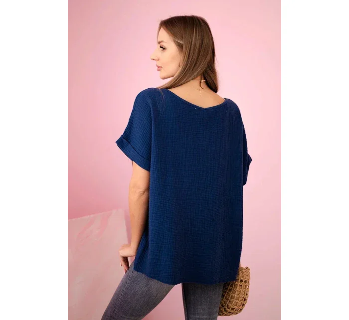 Mušelínová halenka s náhrdelníkem námořnická modř