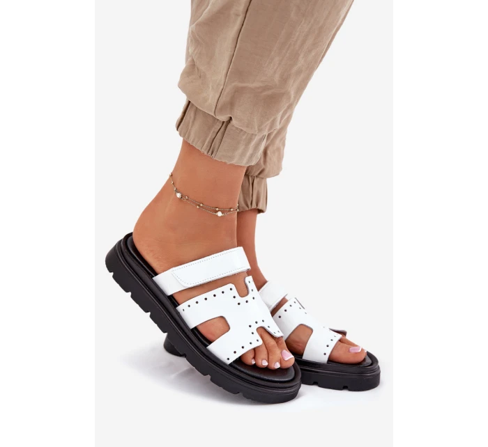 Lakované Dámské Pantofle Z Přírodní Kůže Na Platformě Bílé Zazoo 40440