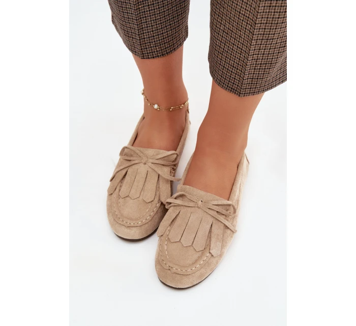 Dámské mokasíny s šněrováním a třásněmi Béžové model 21919454 - Boto Dámské mokasíny s šněrováním a třásněmi Béžové model 21919454 - Boto