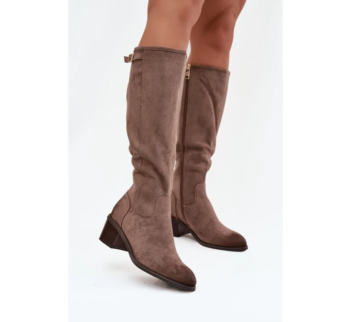 Kozaki před koleno eko semiš na sloupku Vinceza 58332 tmavě béžové Kozaki před koleno eko semiš na sloupku Vinceza 58332 tmavě béžové