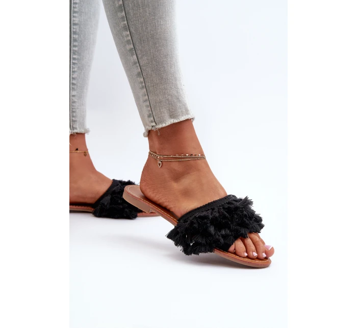 Dámské černé sandály model 21656748 - Boto Dámské černé sandály model 21656748 - Boto